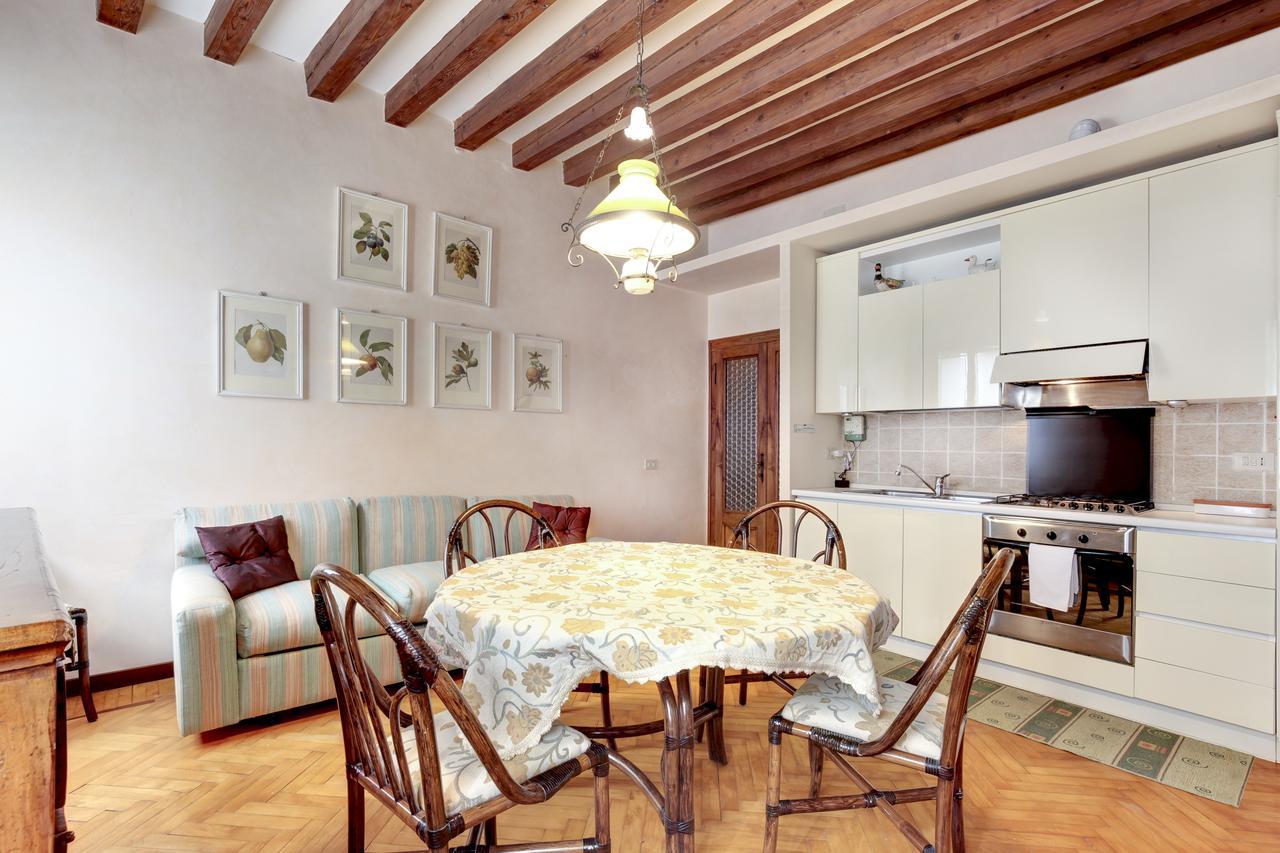 Biennale Apt Balcony Apartman Velence Kültér fotó